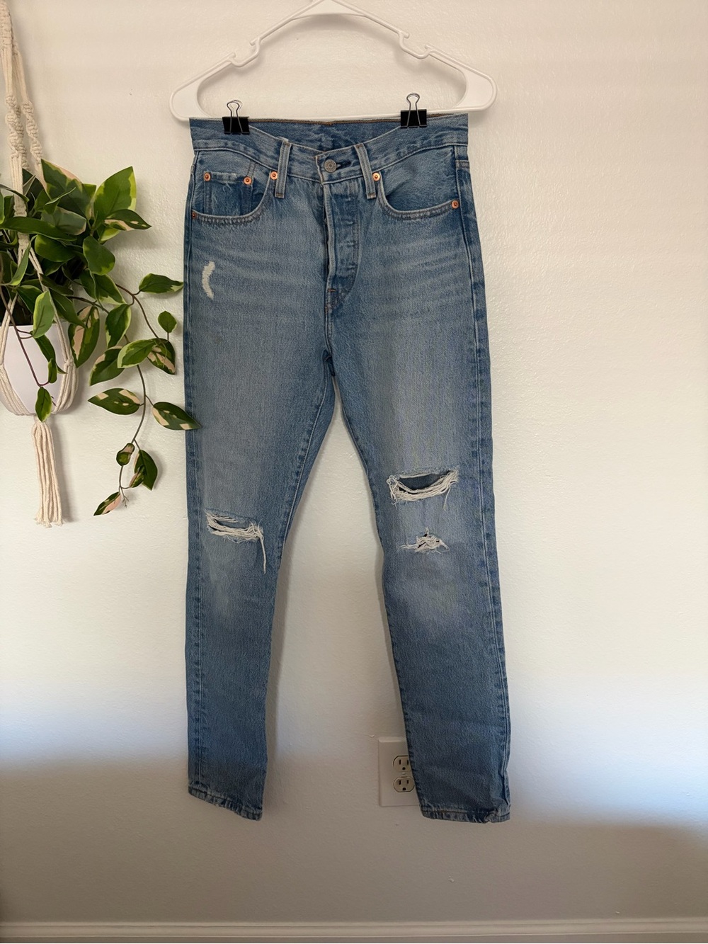 Levi 501 Light Blue Slim Straight Distressed Jeans